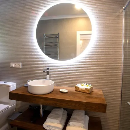 Boutique Dos Penas 2*