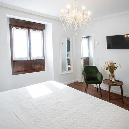 Boutique Dos Penas 2* Mier